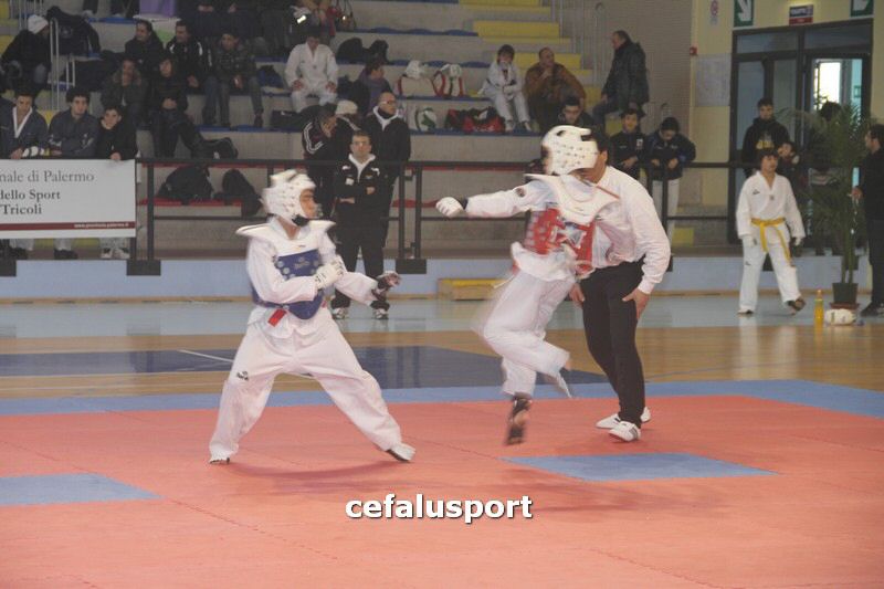 120212 Teakwondo 084_tn.jpg